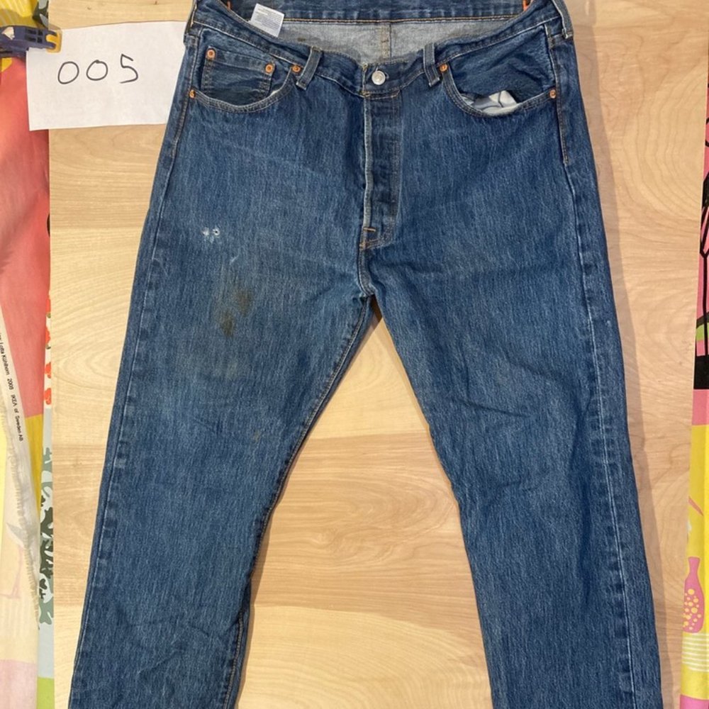 Levi's Straight Leg 501 Jeans 38x36